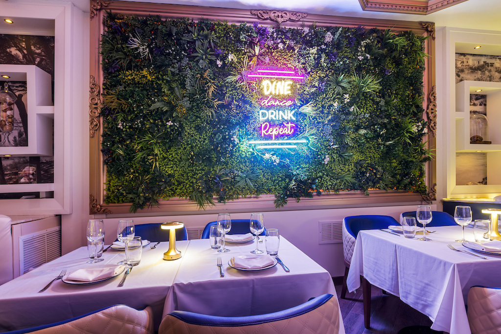 Villa Azur Miami Beach Hosts 10th Anniversary of The Original Thursday Night Dinner Party