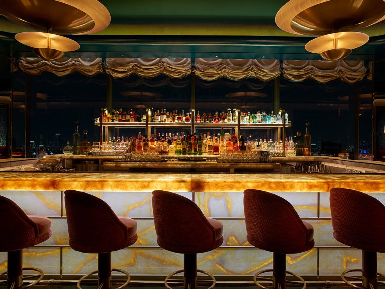 Cozy Cocktails: The Most Luxurious Cocktail Bars This Winter In Manhattan