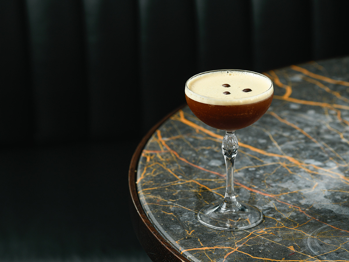 Cozy Cocktails: The Most Luxurious Cocktail Bars This Winter In Manhattan
