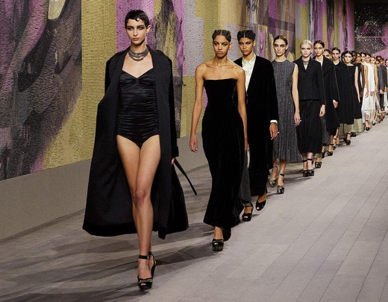 Dior Revived The Roaring Twenties At The SS23 Haute Couture Show In Paris