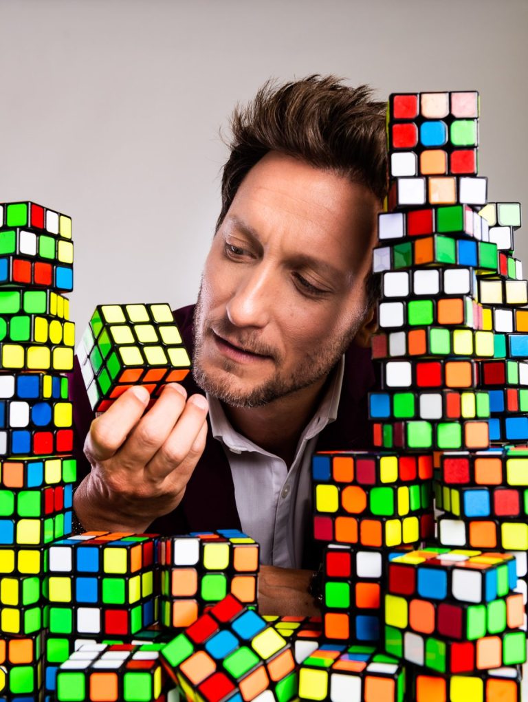 Sought-After Master Mentalist Lior Suchard Is Bringing Wonder To The World