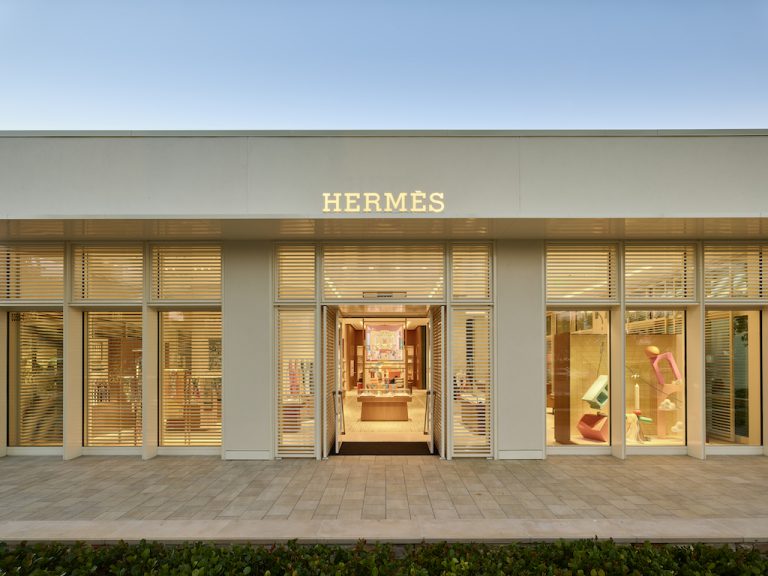 Hermès Unveils Its First Store In Naples At Waterside Shops
