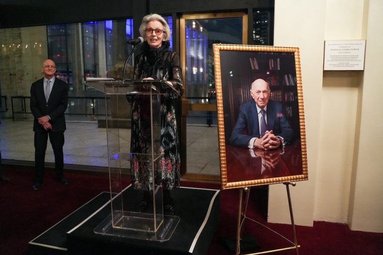 The Metropolitan Opera Names Chandeliers In Memory Of Donald Gibbs Tober