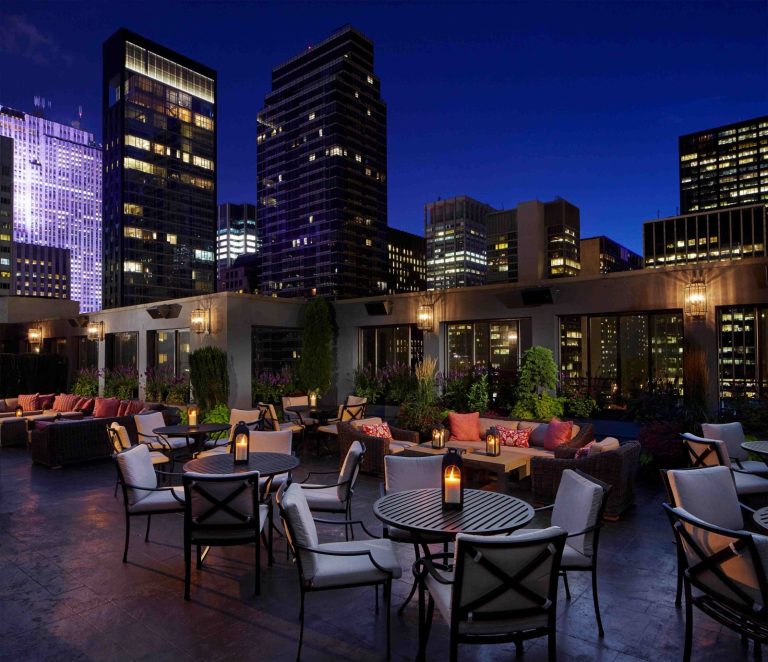 The Most Luxurious Rooftop Bars In Manhattan This Season