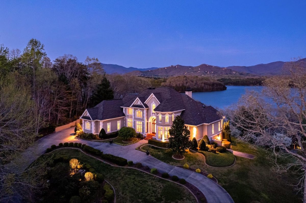 Atlanta’s Top Luxury Real Estate Agents Of Berkshire Hathaway HomeServices Georgia Properties Luxury Collectio...