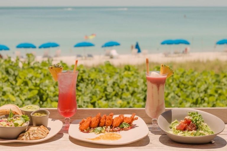5 Best Waterfront Restaurants in Naples