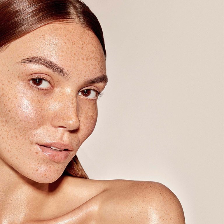 Introducing 111SKIN’s Rose Gold Radiance Body Oil: Embrace the Luminous Glow This Summer