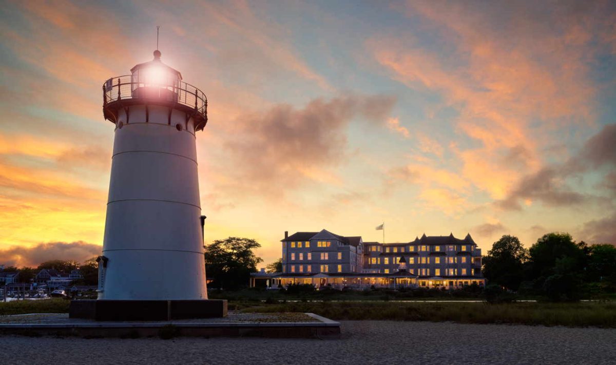 Where To Vacation This Labor Day: Martha’s Vineyard’s Harbor View Hotel