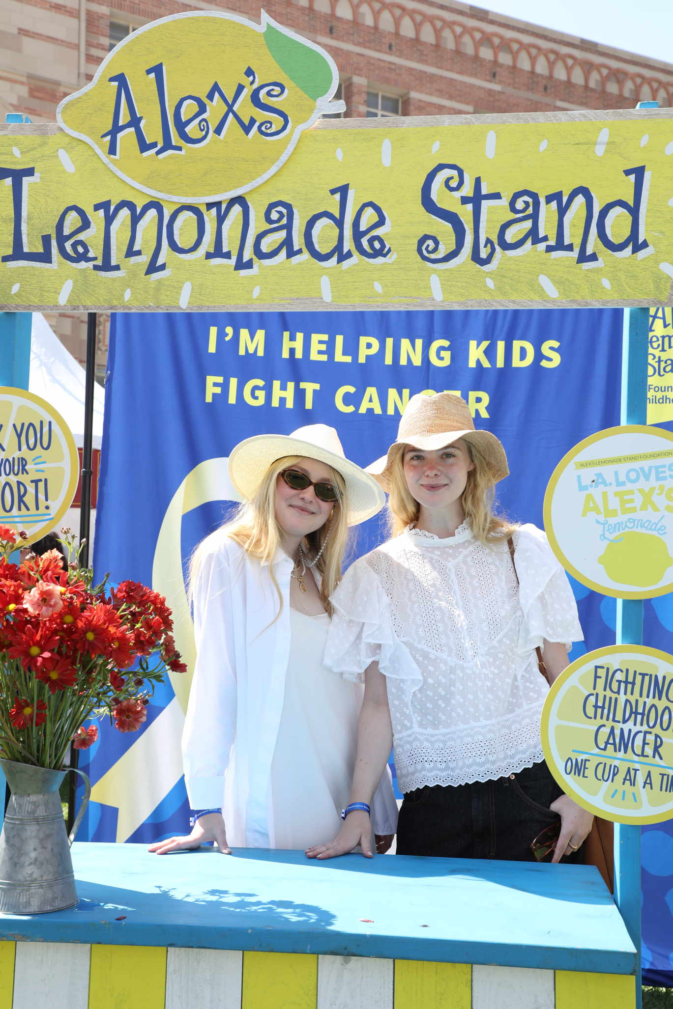 LA Loves Alex’s Lemonade Stand Returns After A 4-Year Hiatus To Raise $1.4 Million For Childhood Cancer ...