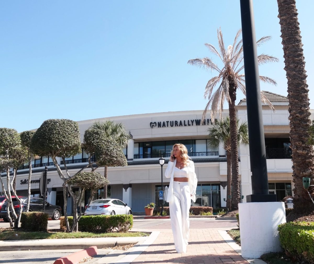 Naturally White Franchise: Brightening Smiles Across North America With Quality And Innovation
