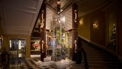 Claridge's Christmas Tree 2023 by Louis Vuitton