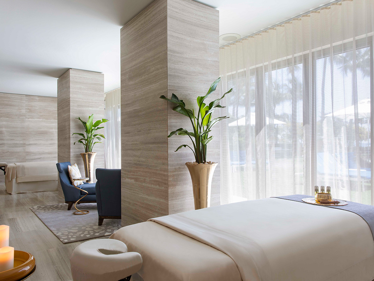 Why The St. Regis Bal Harbour Is One Of The Most Luxurious Stays In Miami 