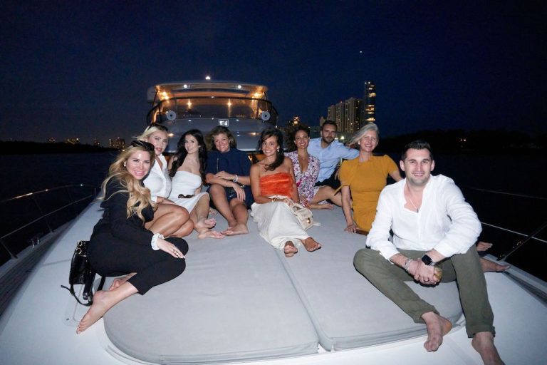 Haute Leaders Gather For A Pre-Holiday Celebration And A Taste of Paradise