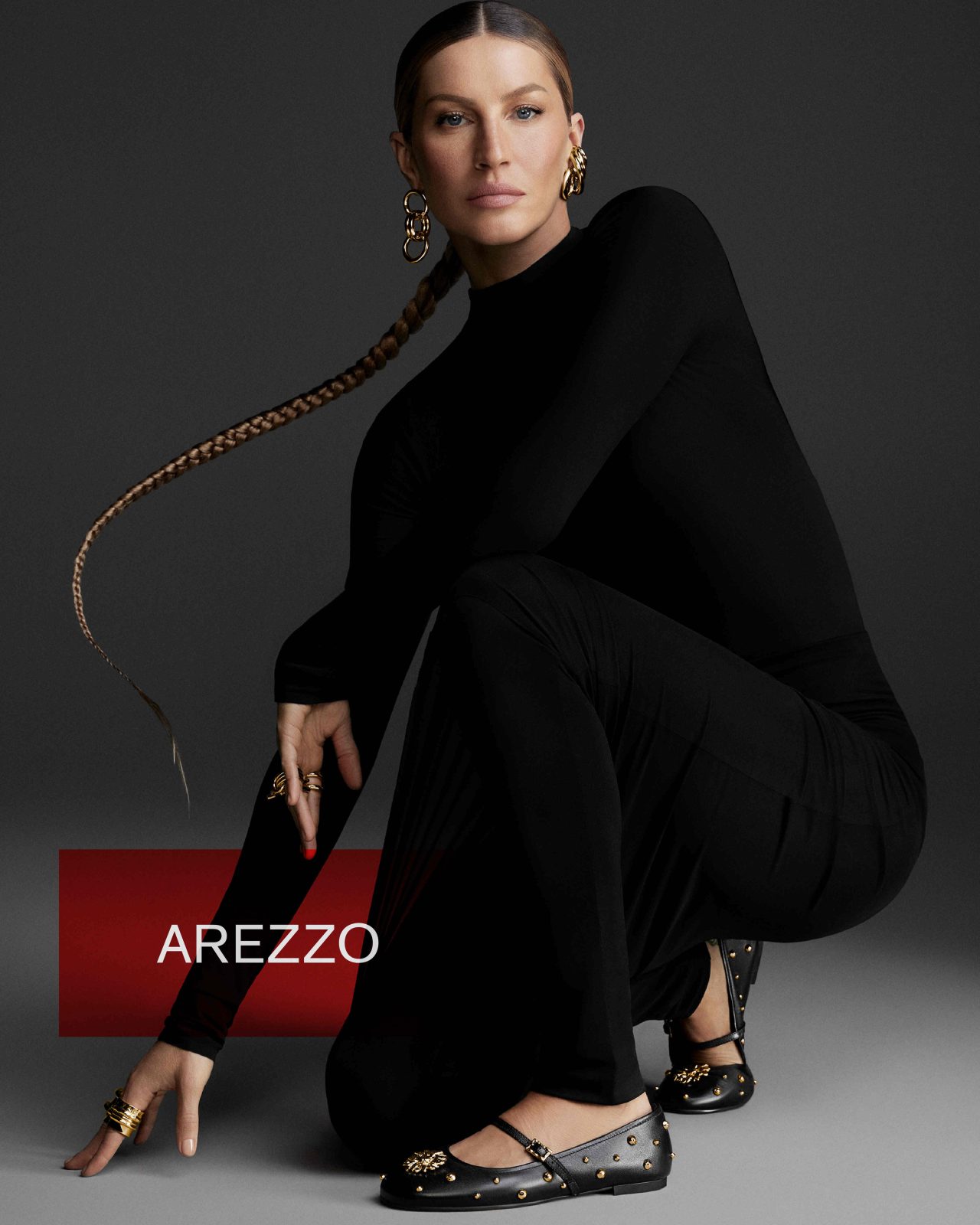 Gisele B ndchen Joins Arezzo For The