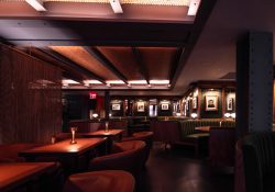 The Bronze Owl Is Manhattan’s Hottest New Cocktail Bar