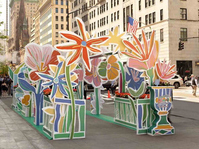 The Van Cleef & Arpels “Fifth Avenue Blooms” Make Their Return