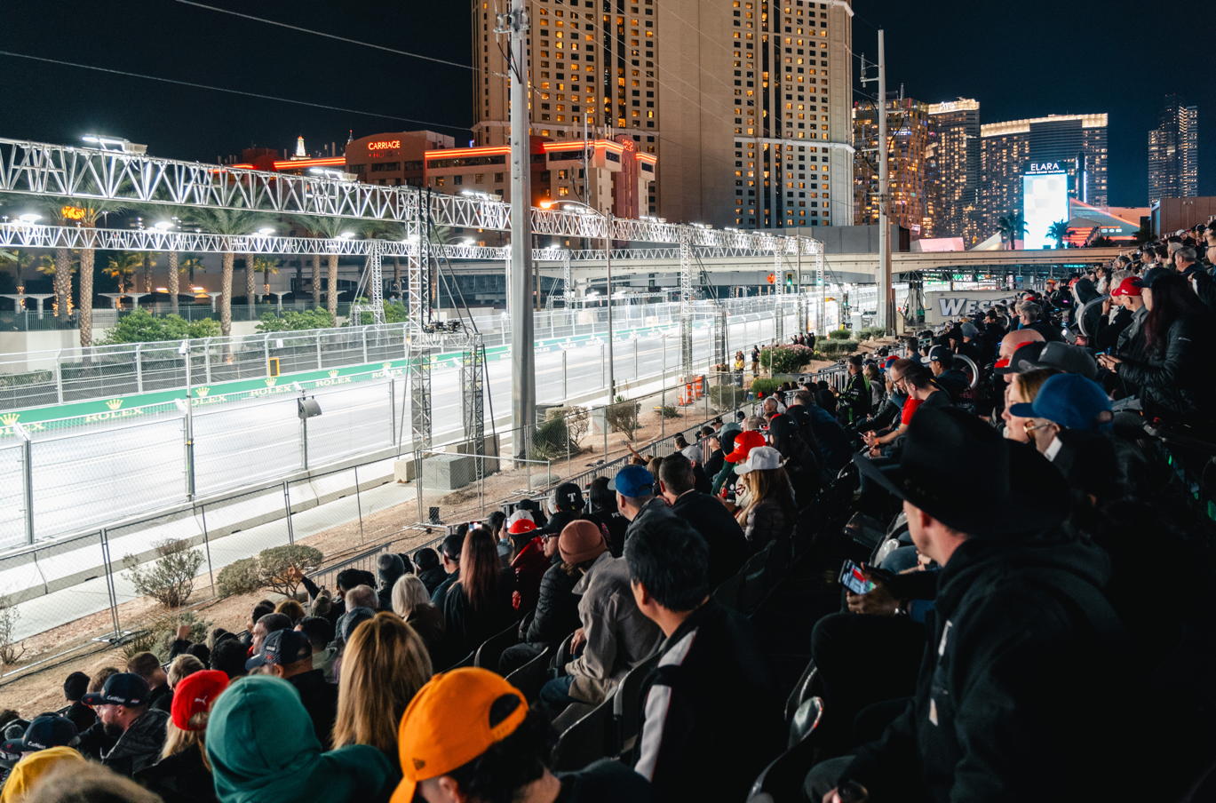 Lewis Hamilton Is Offering Fans The Ultimate F1 Experience In Las Vegas