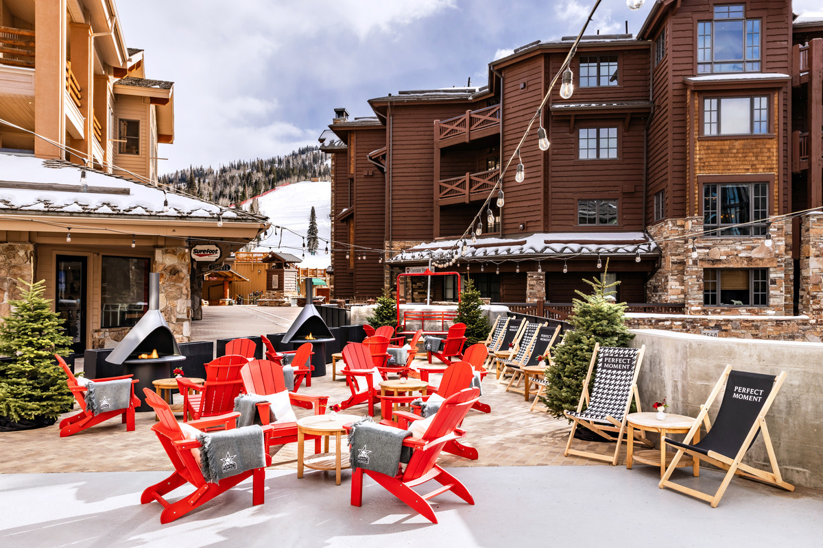 Goldener Hirsch & Perfect Moment Debut A Luxurious Après Pop-Up In Park City