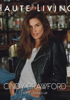 CINDY CRAWFORD, Miami, November 2024