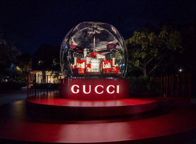 Gucci Celebrates The Holiday Season With An Immersive Festive Installation In Miami