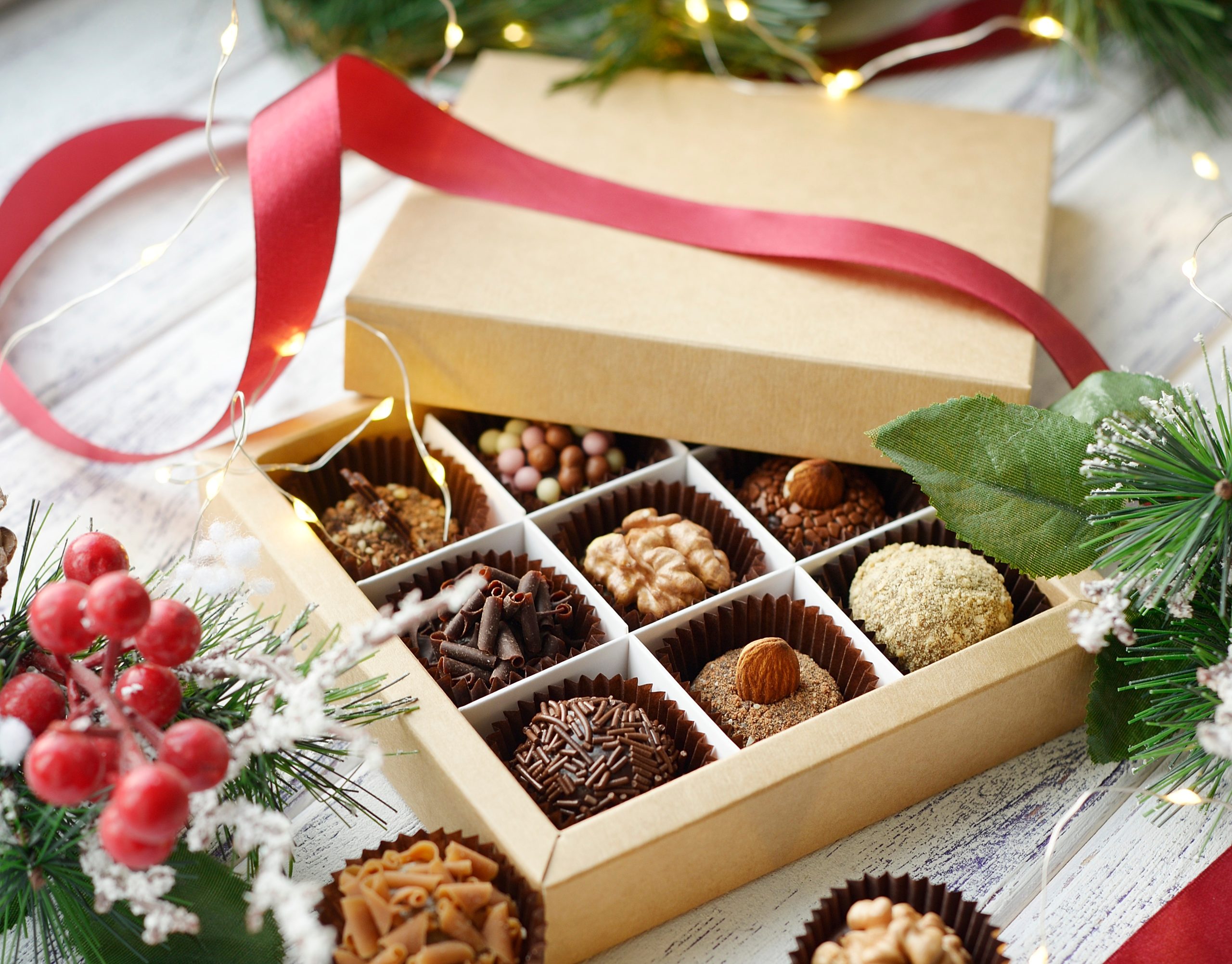 Luxury Christmas Gifts For Dessert Lovers