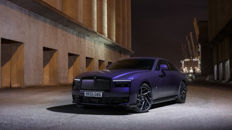 Rolls-Royce Black Badge Spectre: The Ultimate Powerhouse Unveiled