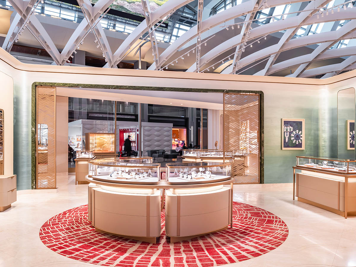 There's A New Cartier Boutique At LAX—Here's An Exclusive Look Inside