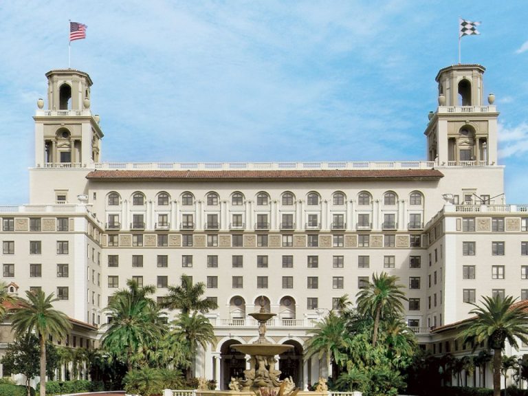 Where to Stay: The 5 Most Luxurious Palm Beach Hotels For Your Next Getaway