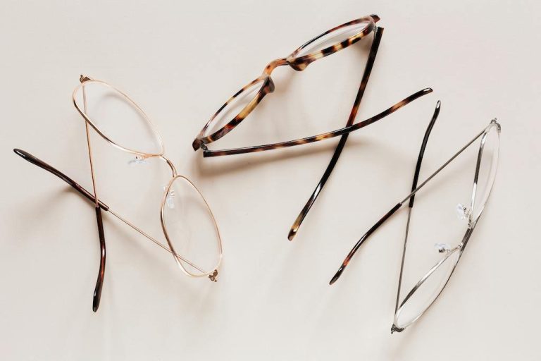 Optimizing Vision And Style: Choosing The Right Glasses Frame Is Essential