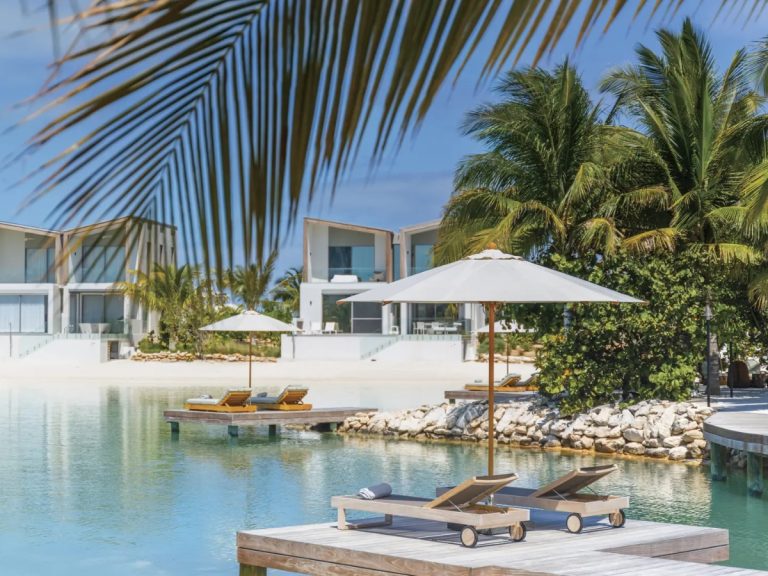 Where To Stay: The 6 Best Luxury Accomodations In Turks & Caicos