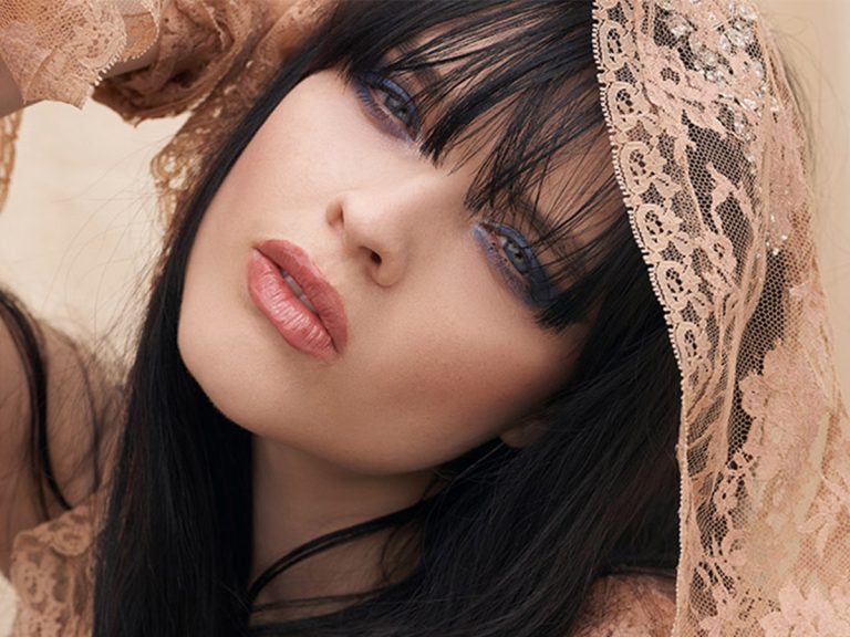 Refresh Your Beauty Routine With These Must-Have Makeup Removers