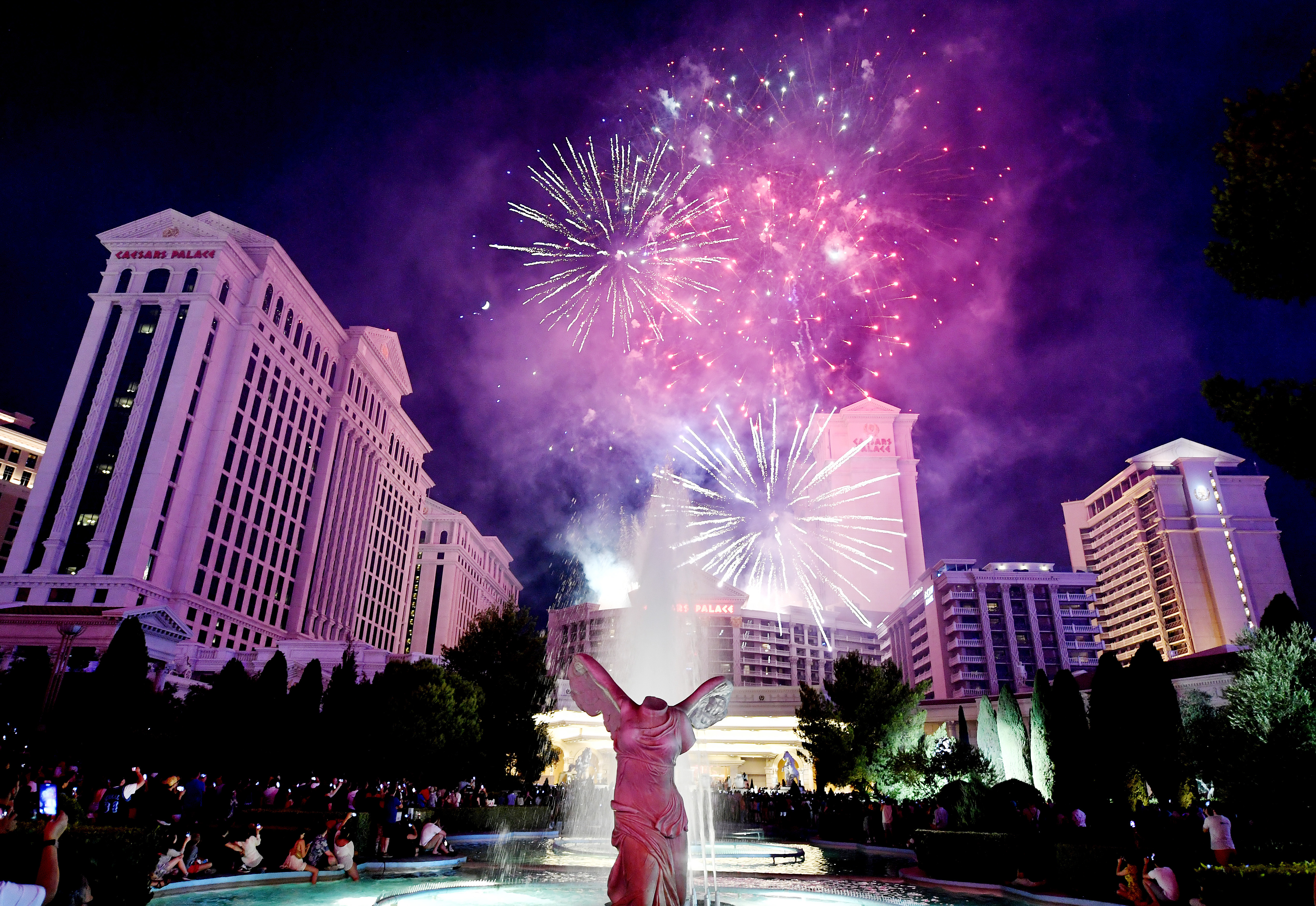 What to Do in Las Vegas for July 4: Fireworks, Pool Parties & Big-Name Shows