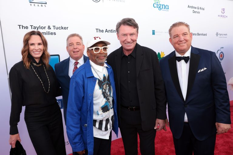 Aaron Donald, Barry Bonds, Spike Lee, and Wayne Gretzky Honored at LA Charity Gala