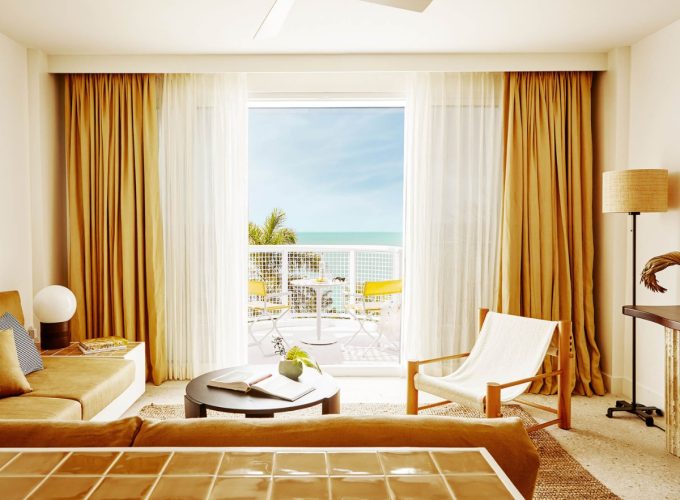 Where to Stay: The Ultimate Travel Guide to Grand Cayman