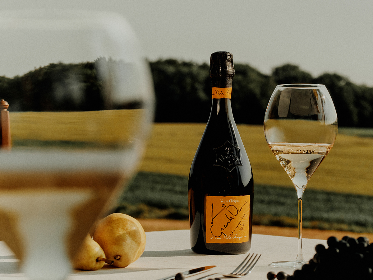 Veuve Clicquot & Simon Porte Jacquemus Unveil a Tribute La Grande Dame 2018
