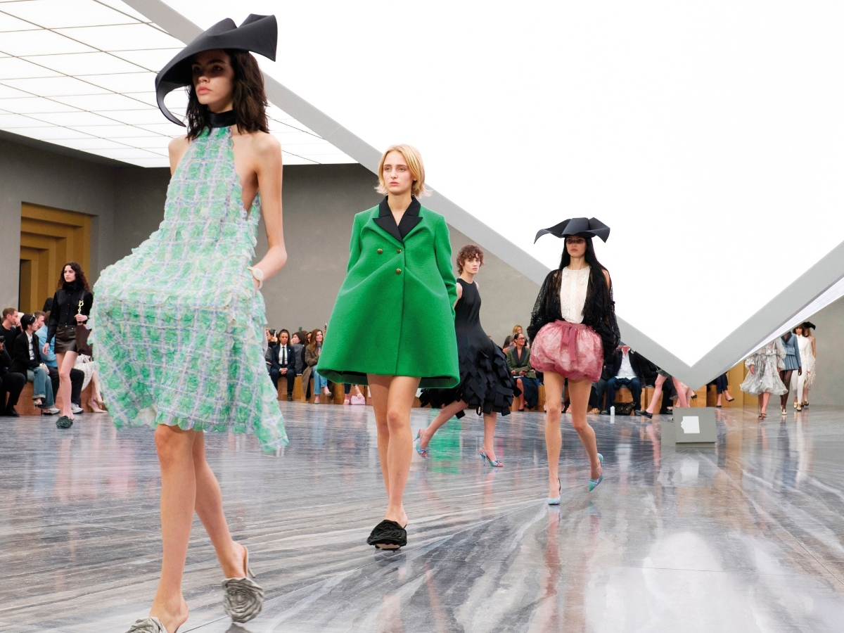 Dior SS26: Jonathan Anderson’s Womenswear Debut Ushers in a New Era