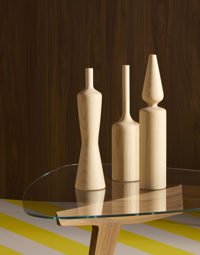 Molteni&C Unveils the First-Ever Gio Ponti Objects Collection for 2025: A New Era of “Beautiful and Impos...