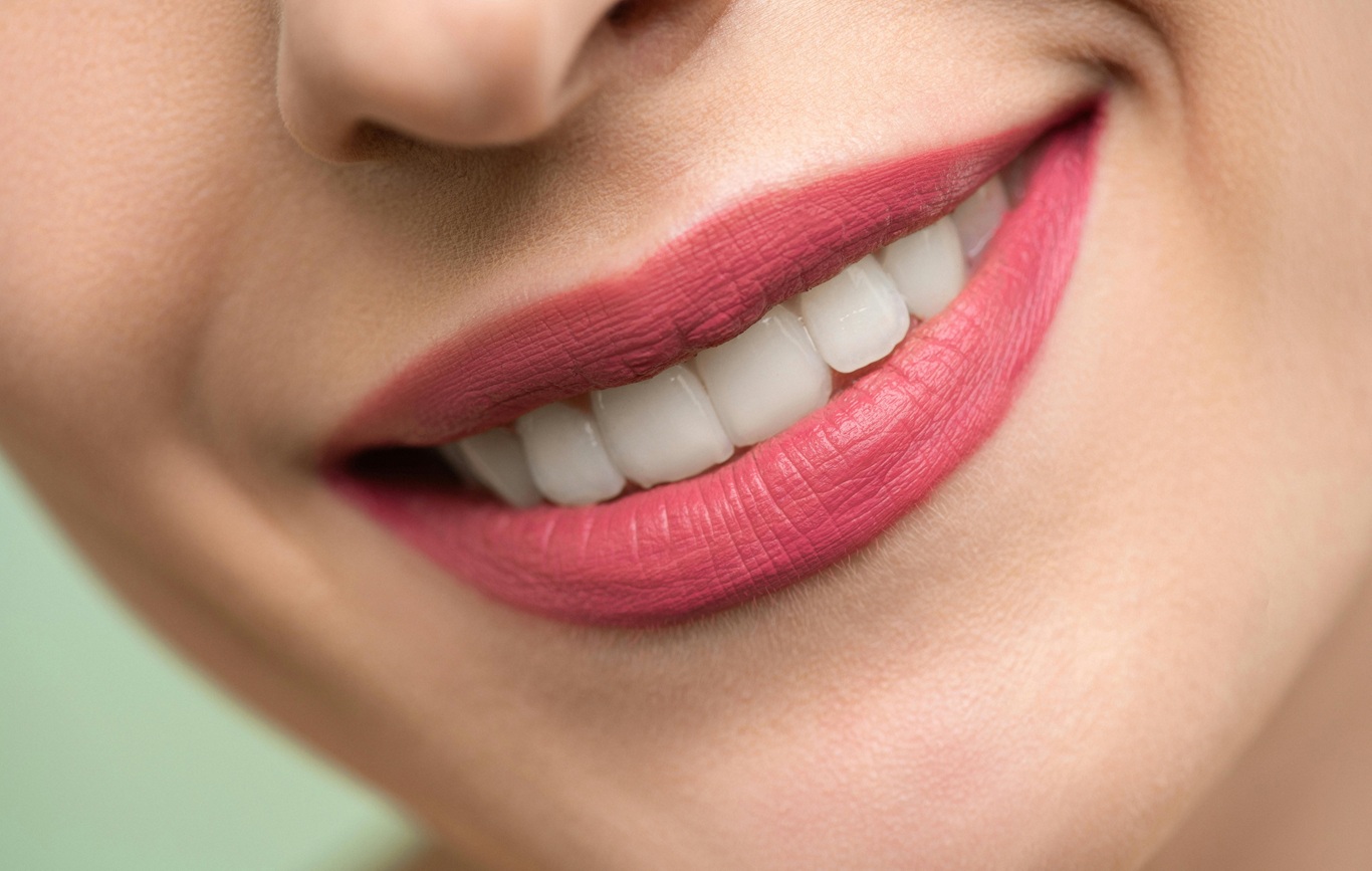 Smile Secrets: What People Don’t Tell You About Cosmetic Dentistry