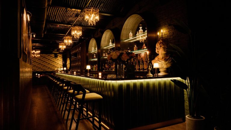 Where the Fashion Crowd Dines and Drinks During NYFW