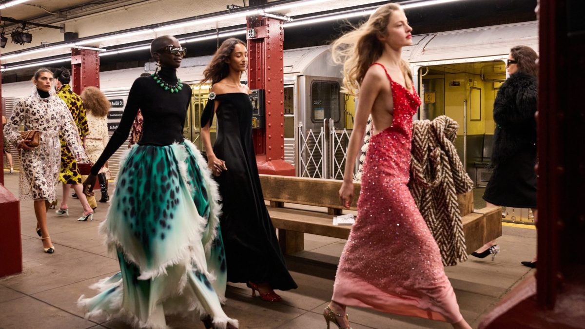 New York Sets the Scene for CHANEL’s Métiers d’art 2026