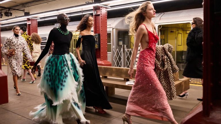 New York Sets the Scene for CHANEL’s Métiers d’art 2026