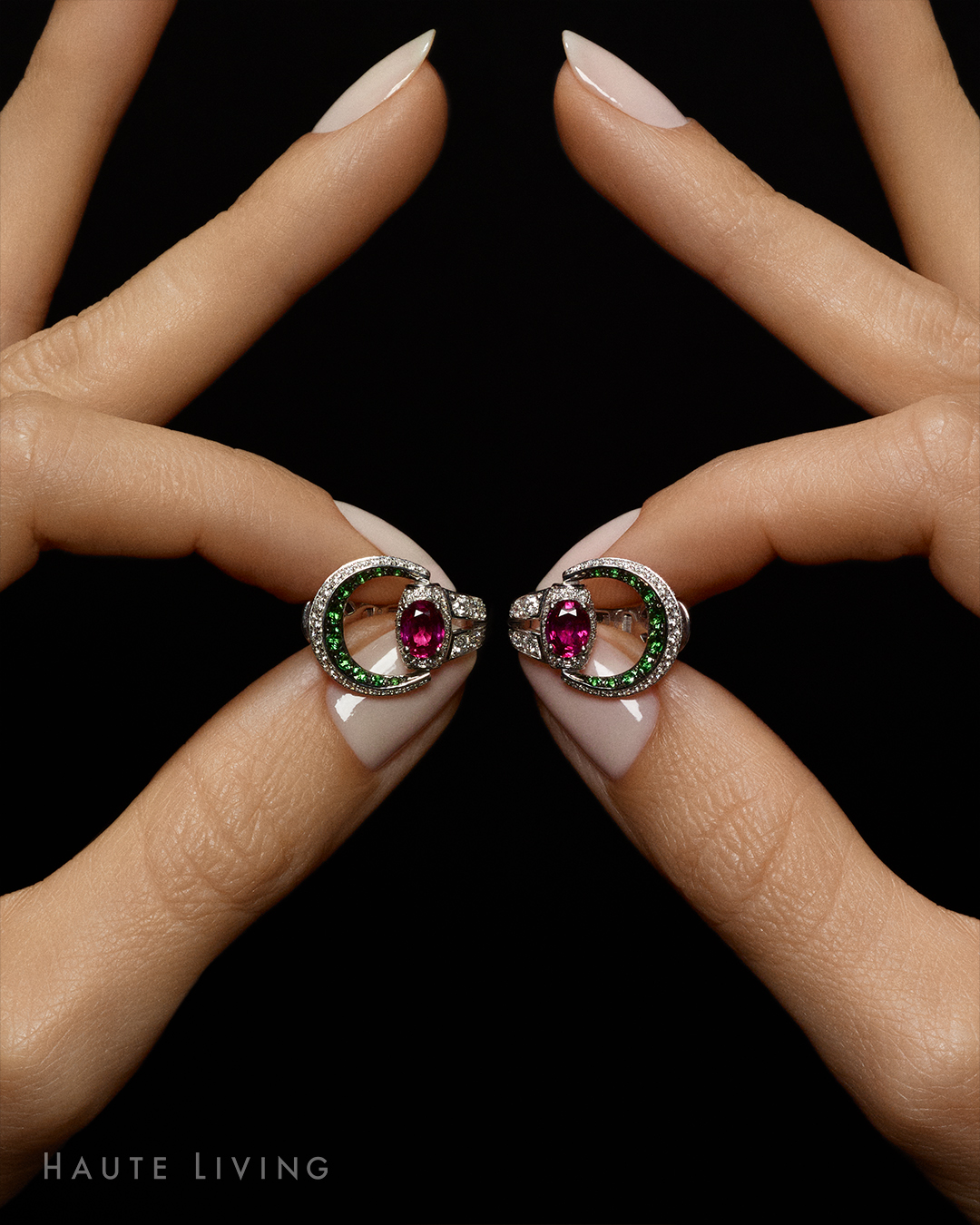 The Art of Adornment How Gucci Interprets Heritage in High Jewelry