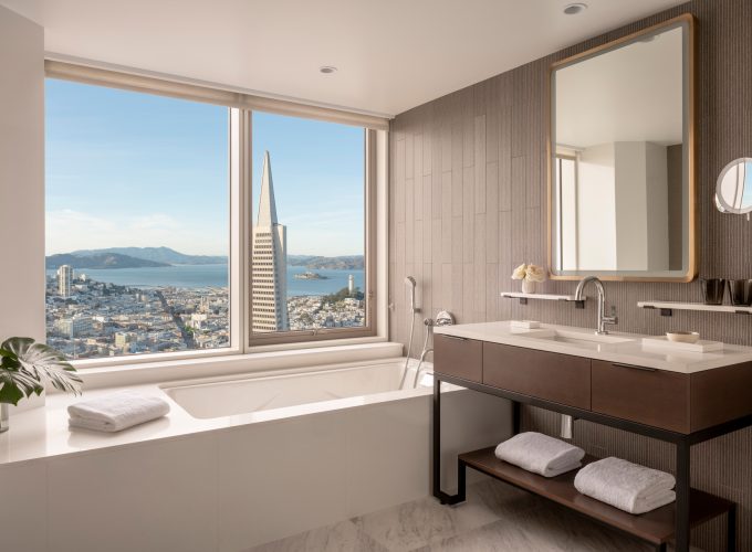 Four Seasons San Francisco at Embarcadero