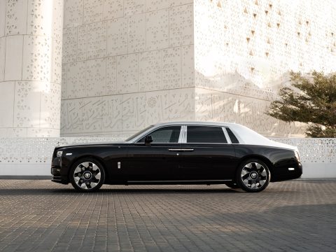 Rolls-Royce Phantom Arabesque Redefines Bespoke Luxury with the World’s First Laser-Engraved Bonnet