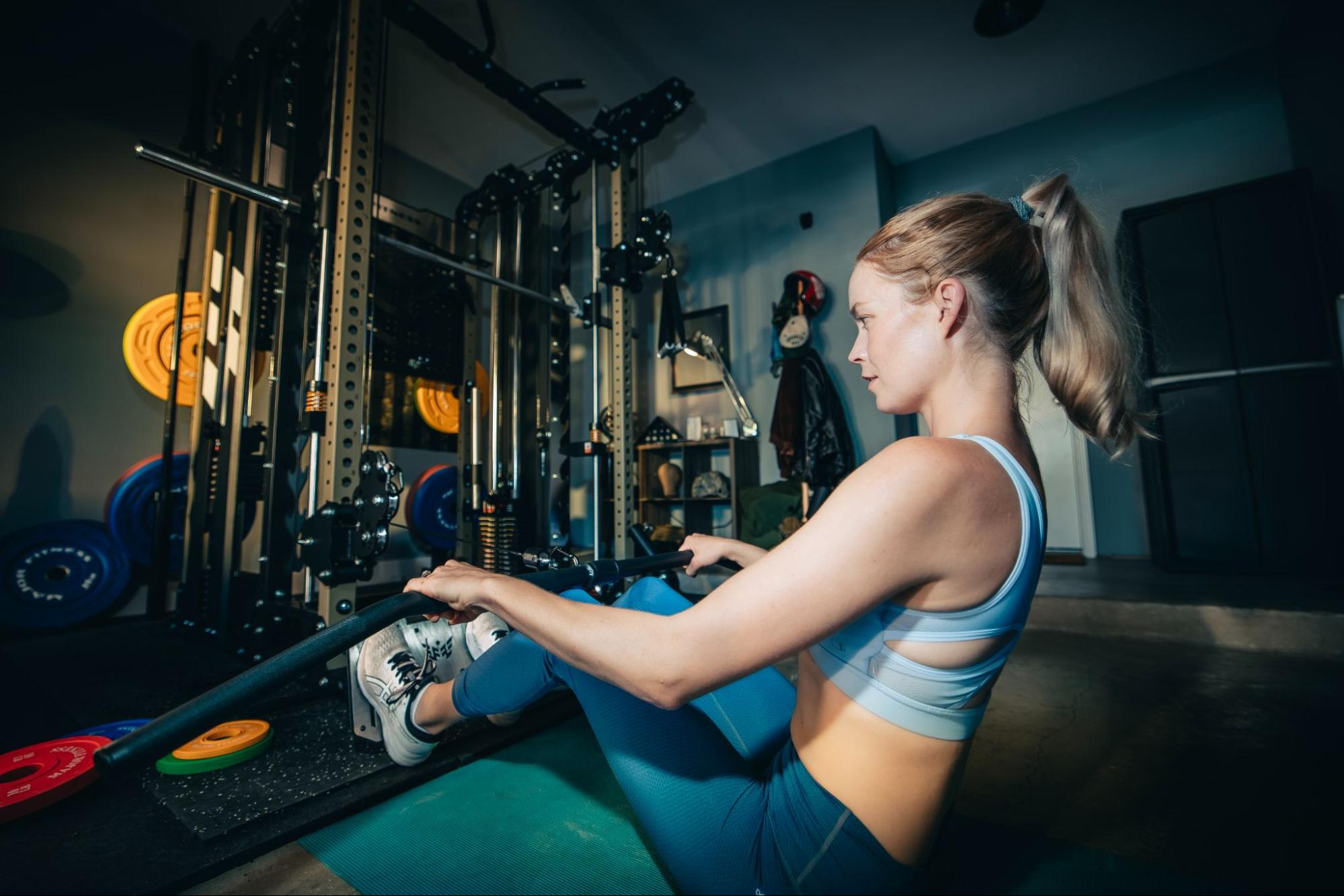 Small Space, Big Gains: How Lifters Are Redesigning Home Gyms for Real Life