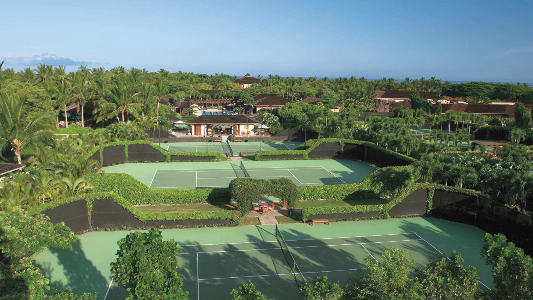 Top 5 Luxury Resorts with World-Class Tennis Courts