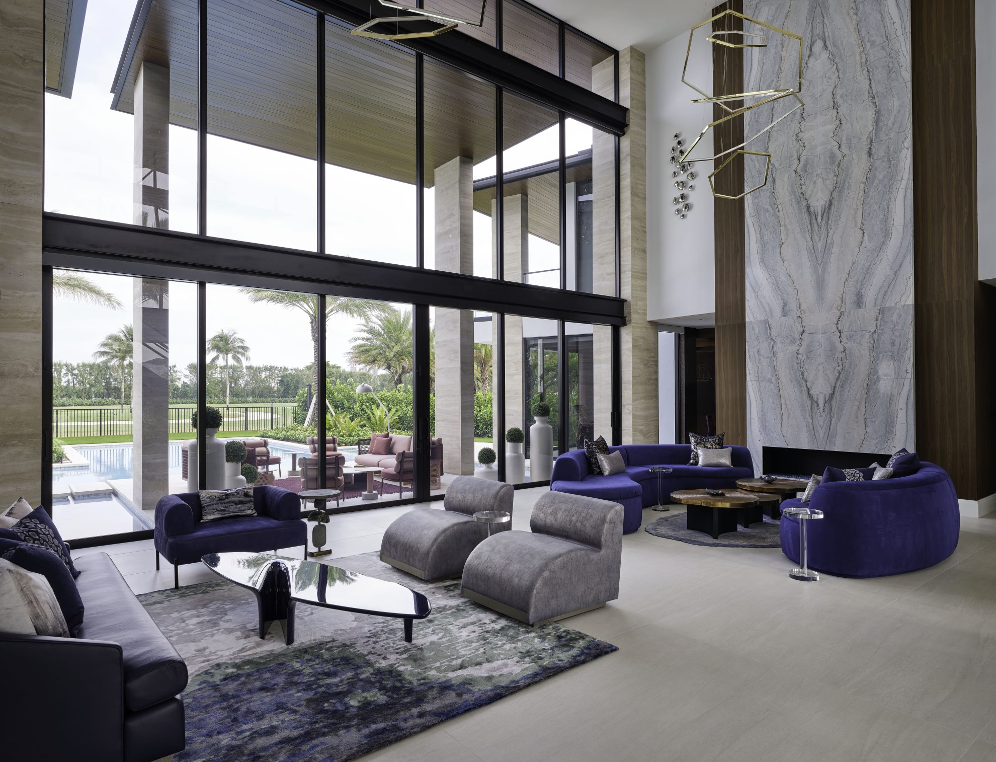 Stunning Luxury Green Home Design In Florida image