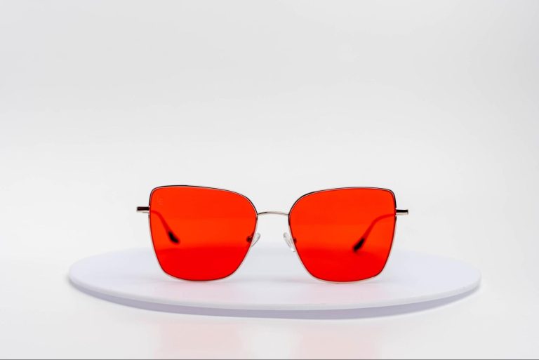 Elevating Digital Wellness: Dan Huber’s Vision for Luxurious Comfort in a Screen-Driven World
