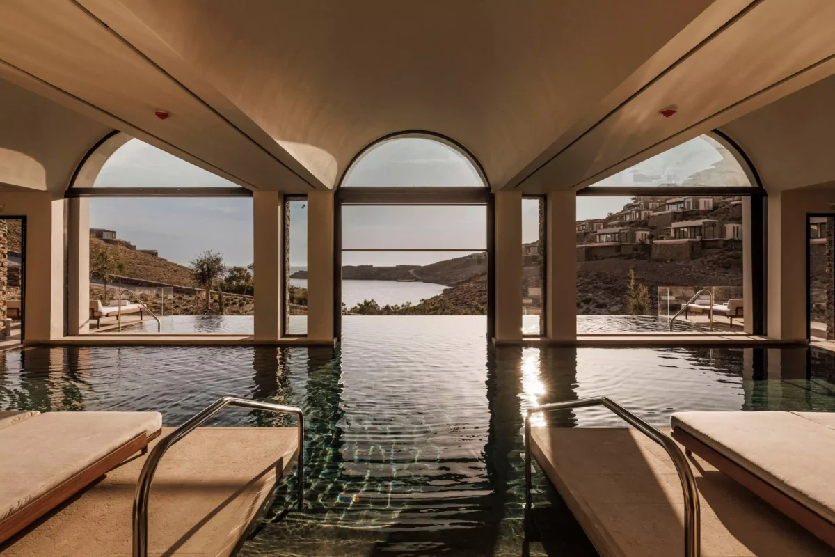 Do Mykonos & The Greek Islands in Luxury With These Hotels
