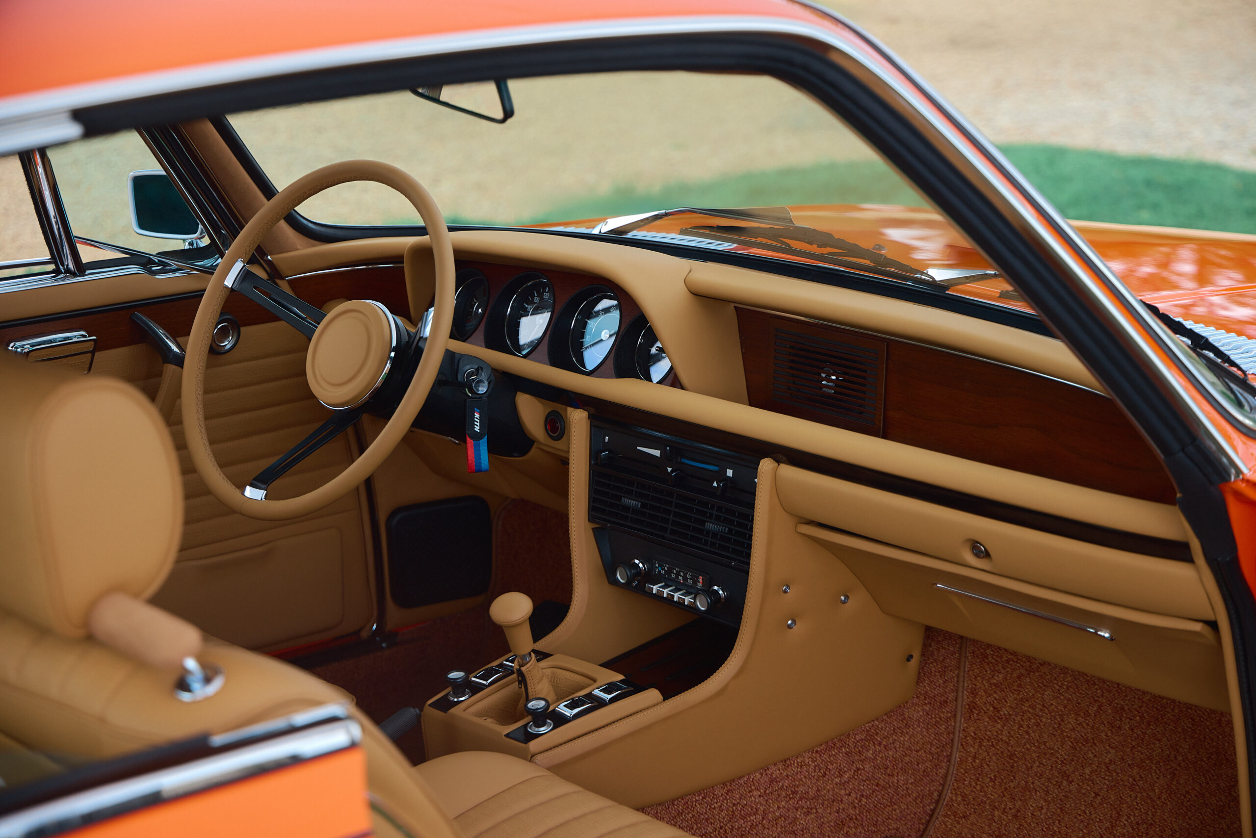 Ronnie Fieg Restores Two of BMW (photo 3)
